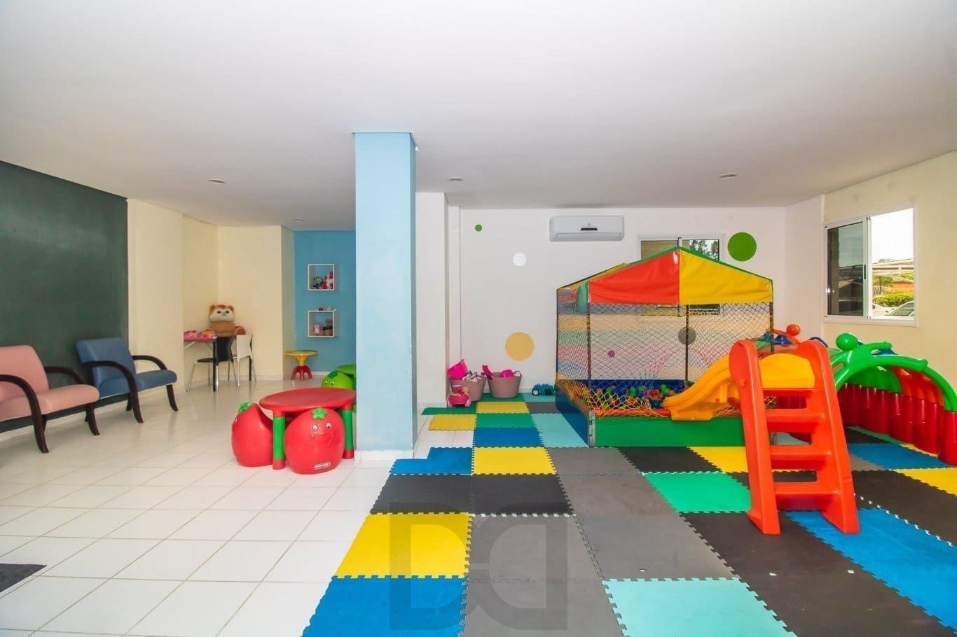 Apartamento de 2 dormitórios à venda em São Sebastião, Porto Alegre. — foto 15