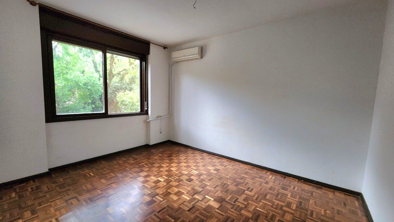 Apartamento com 2 Quartos e 1 banheiro à Venda, 67 m² no bairro Cavalhada — foto 12
