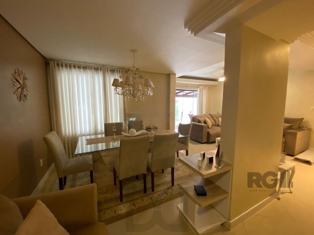 Casa de 5 dormitórios, bairro Jardim Floresta — foto 11