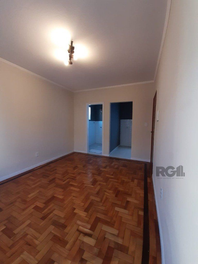 Apartamento JK com 1 dormitório, no bairro Petrópolis — foto 2