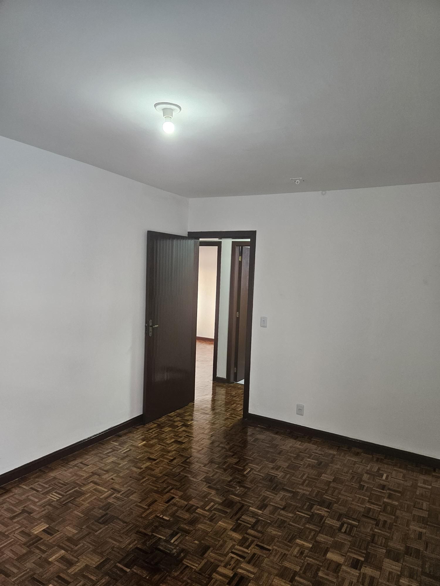Casa toda reformada na avenida nonoai — foto 27
