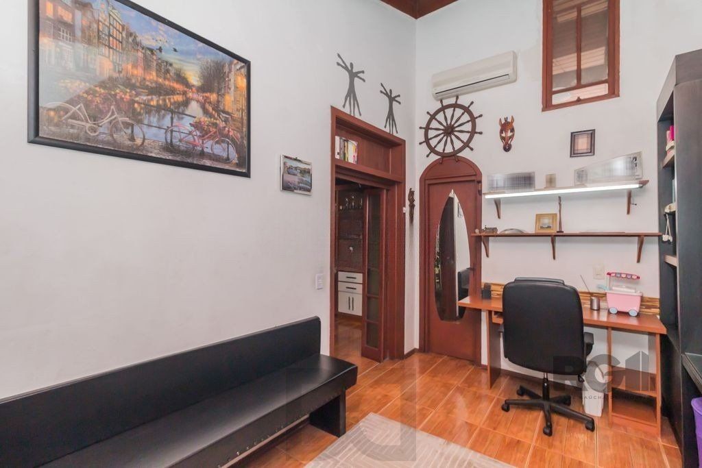Casa de 2 dormitórios, no bairro Bom Jesus — foto 8