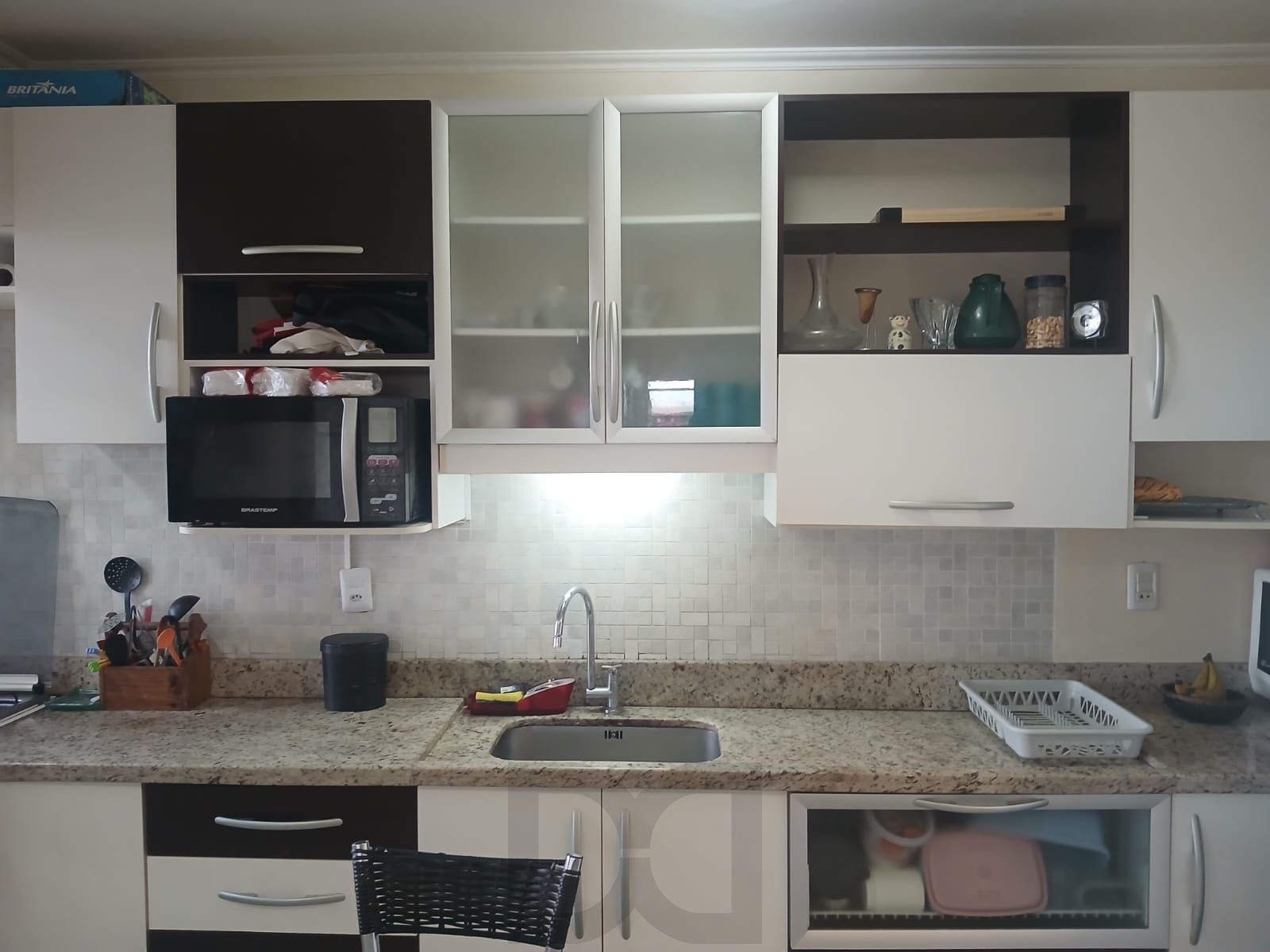 Apartamento de 2 dormitórios com vaga de garagem coberta e escriturada no Bairro Glória – Porto Alegre. — foto 17