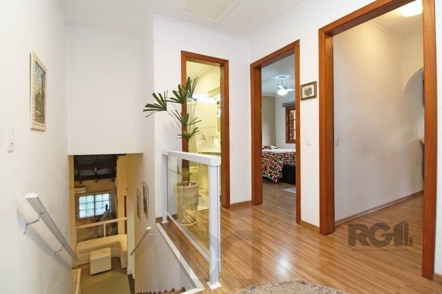 Casa 245m² - 3 dormitórios, 4 vagas no bairro Cavalhada — foto 11