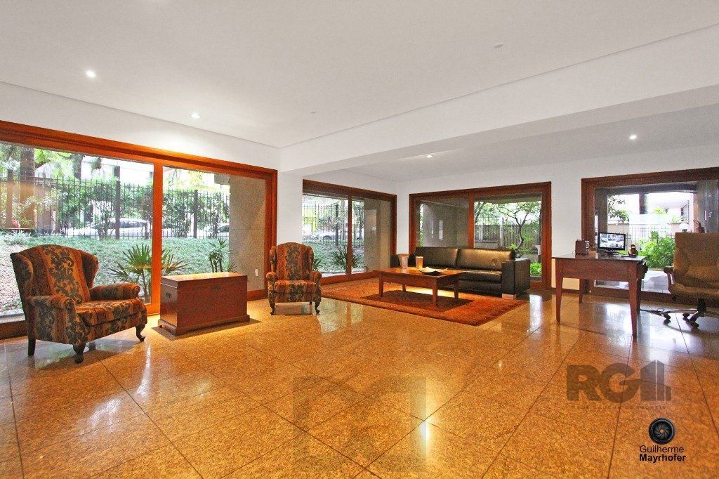 Apartamento de 3 dormitórios á venda em Bairro Petrópolis, Porto Alegre — foto 35