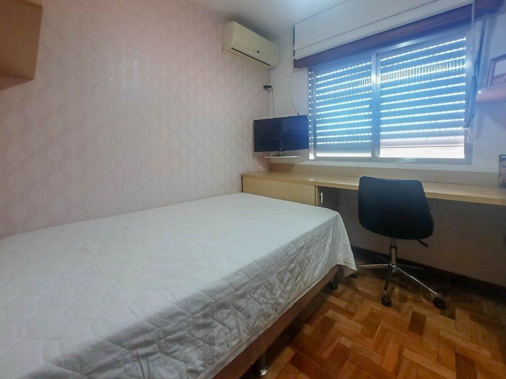 Excelente casa de 240m² com 4 dormitórios e 2 vagas. — foto 21
