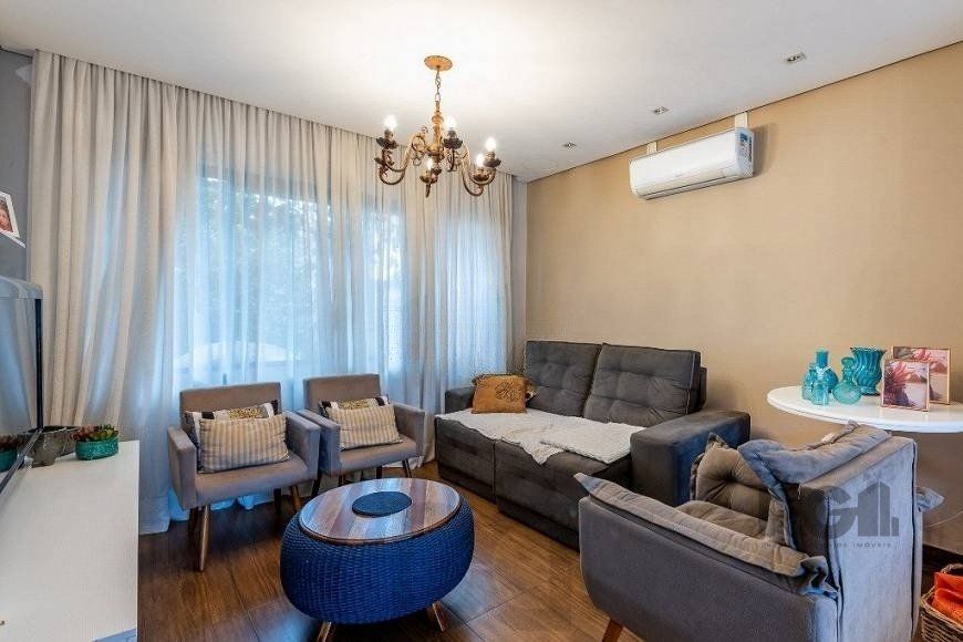 Casa para Venda - 165m², 3 dormitórios, sendo 3 suites, 1 vaga - Hípica — foto 1