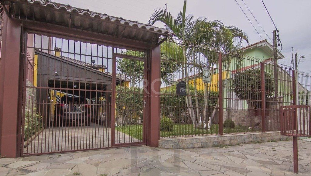 Casa para Venda - 252m², 3 dormitórios, sendo 1 suites, 3 vagas - Parque Santa Fé — foto 27