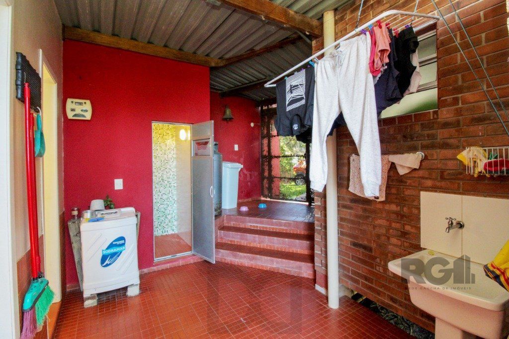 Casa 3 Dormitório(s) Bairro Teresópolis — foto 32