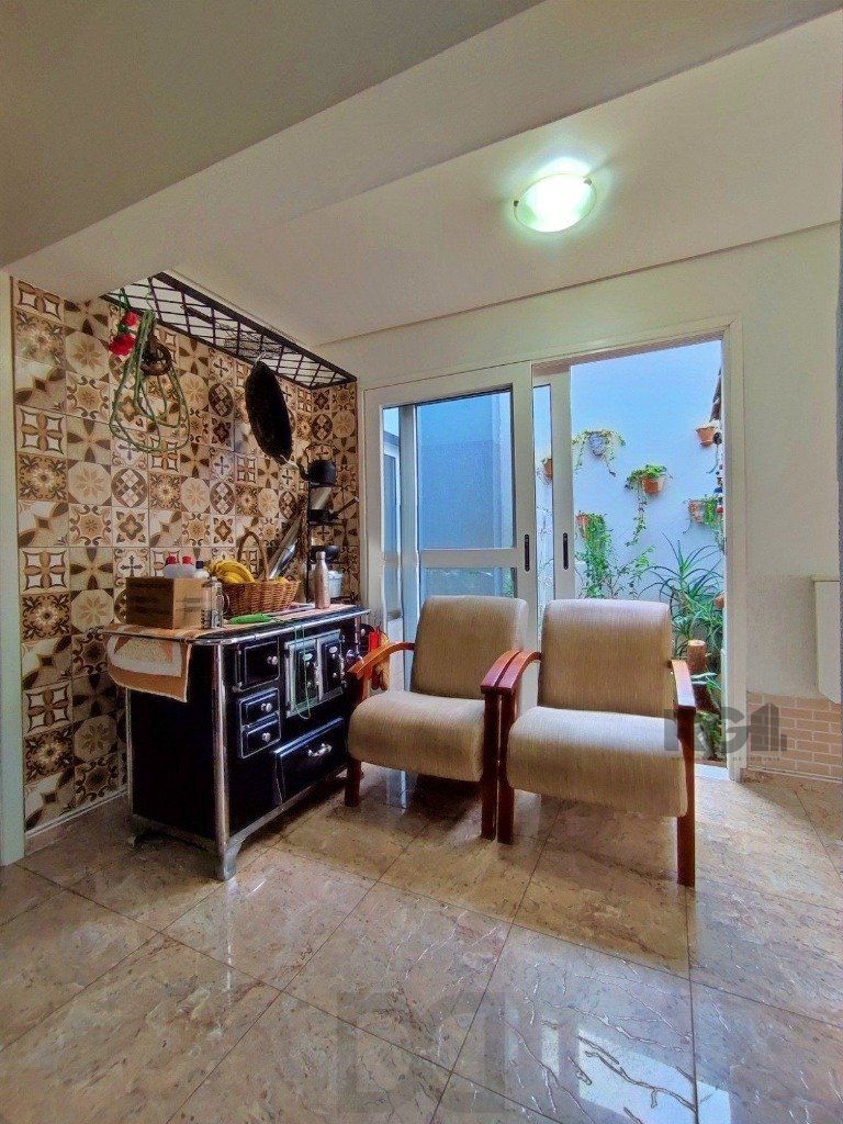 Casa 4 quartos no bairro Partenon, em Porto Alegre — foto 12