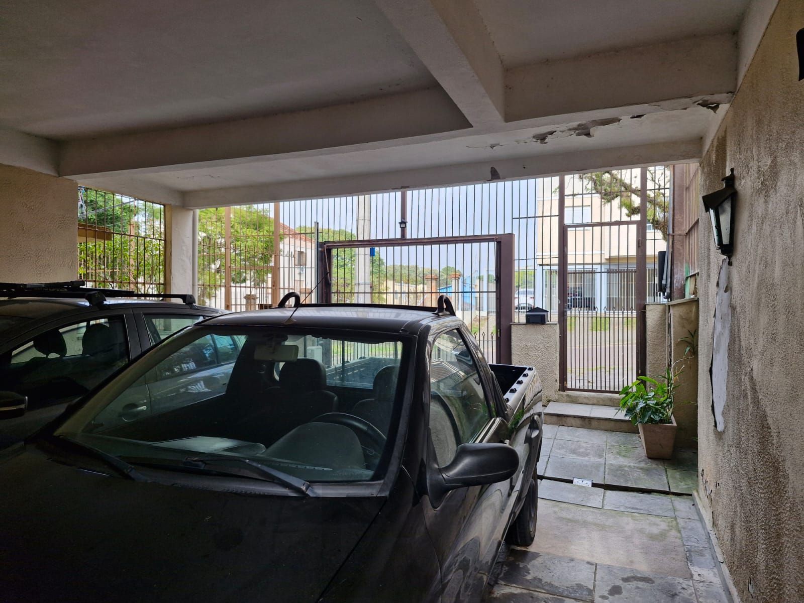 Casa de 3 dormitórios com piscina no bairro Teresópolis. — foto 32
