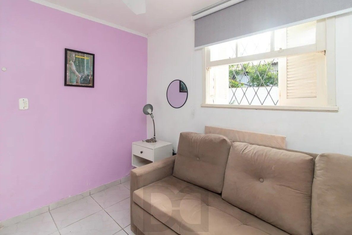 Casa com 4 dormitórios e energia solar no bairro Nonoai. — foto 42