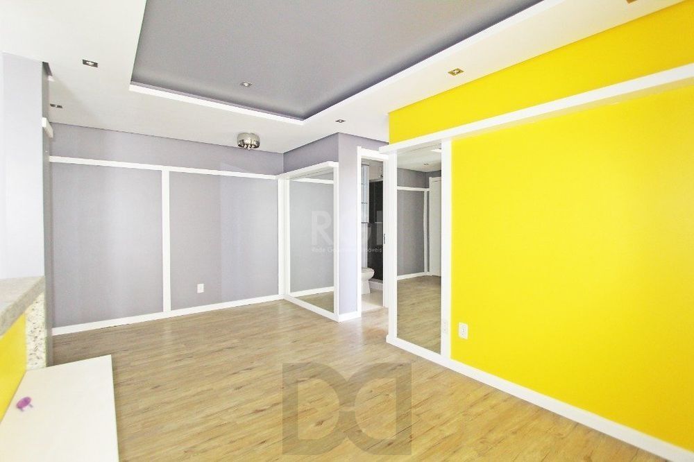 Apartamento com 2 dormitórios sendo 1 suíte, 2 banheiros, 2 garagens — foto 3