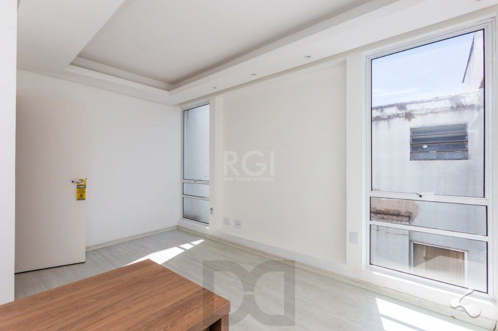 Conjunto/Sala para Venda - 26.51m², 0 dormitórios, Petrópolis — foto 11