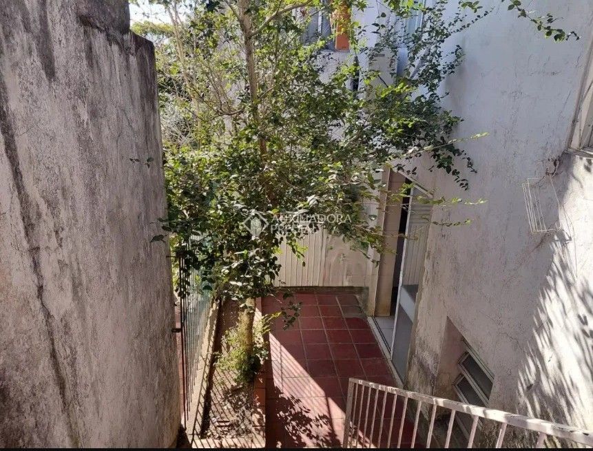 Casa 3 dormitórios no Bairro Coronel Aparício Borges — foto 20