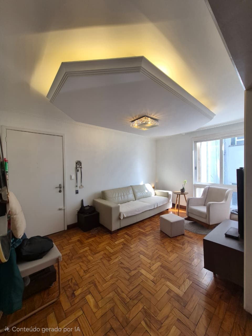 Apartamento de 02 dormitórios com vaga de garagem no Bairro Auxiliadora em Porto alegre/RS — foto 1