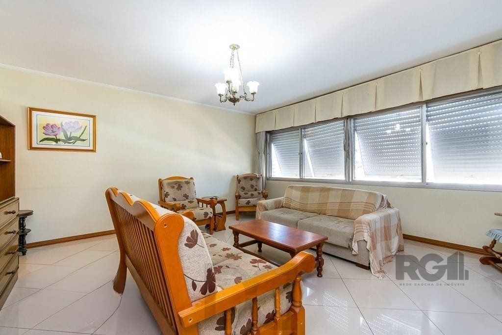 Apartamento 114m² - 3 dormitórios, 1 vaga no bairro São João — foto 2