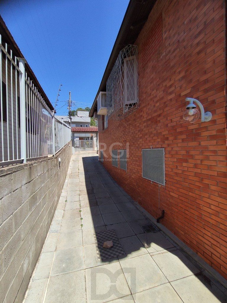 Casa para Venda - 142.8m², 4 dormitórios, 5 vagas - Teresópolis — foto 15