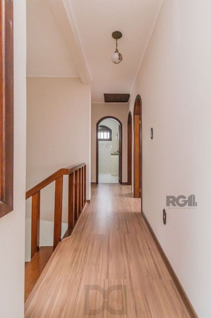 Casa com 287m², 5 dormitórios, piscina, 4 vagas no bairro Jardim Itu — foto 15
