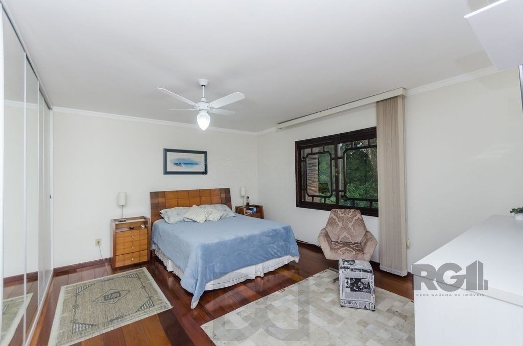 Excelente casa de 379m² com 3 dormitórios, piscina e 4 vagas. — foto 6