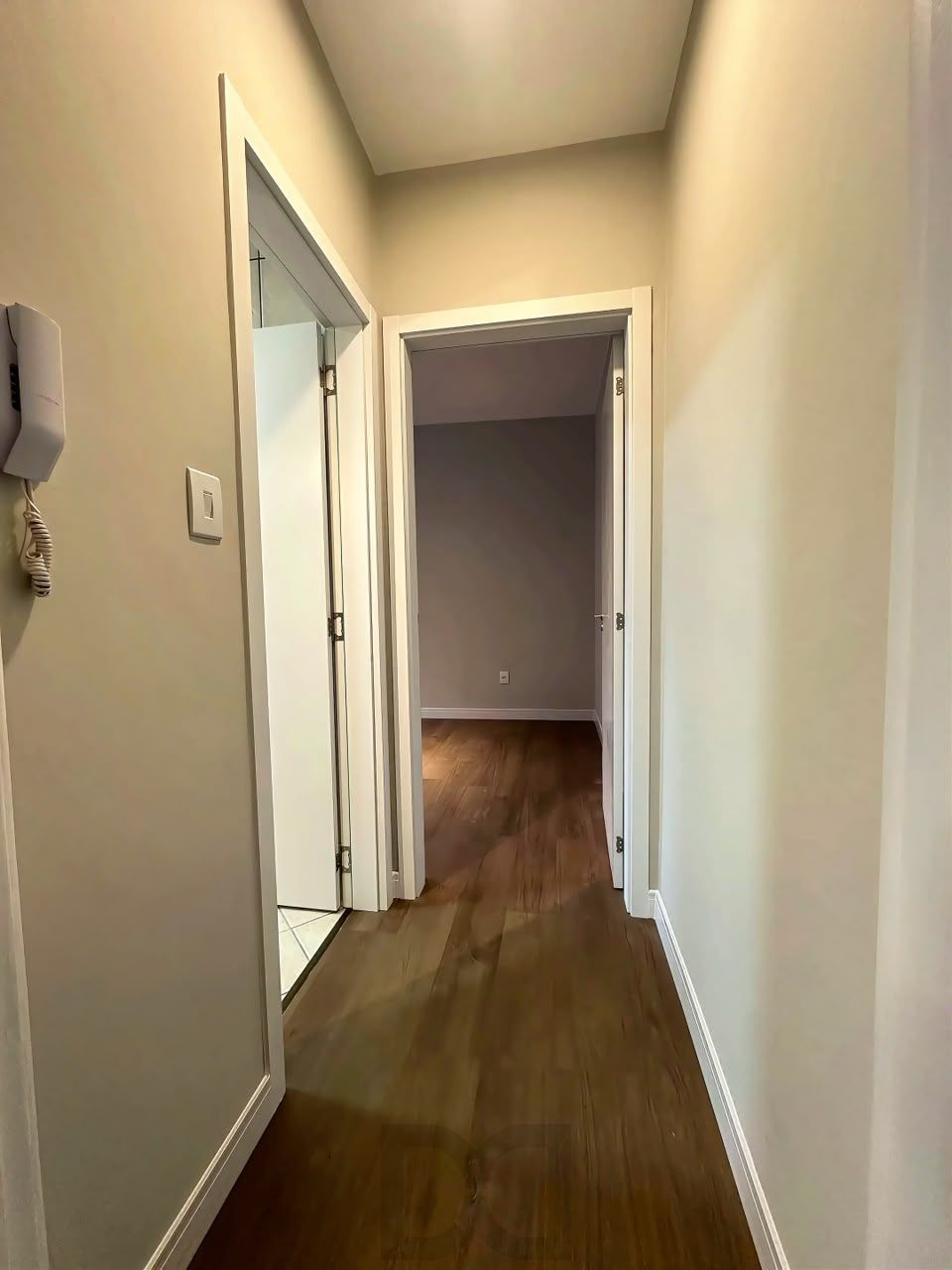 Amplo apartamento 1 dormitório com 57m² de frente no Menino Deus — foto 6