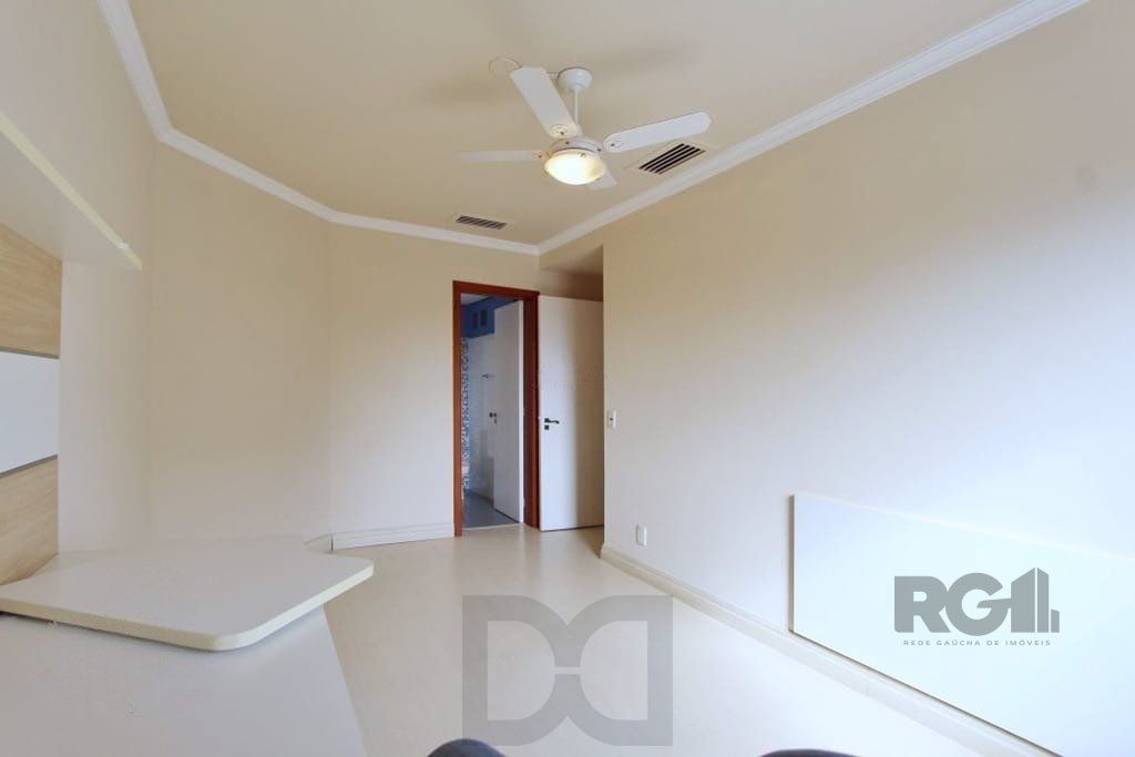 Excelente casa de 324m² com 4 dormitórios e 2 vagas. — foto 13