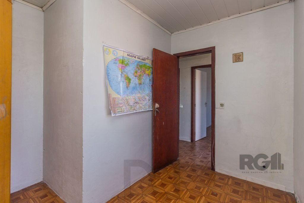 Casa de 5 dormitórios no bairro Sarandi — foto 43