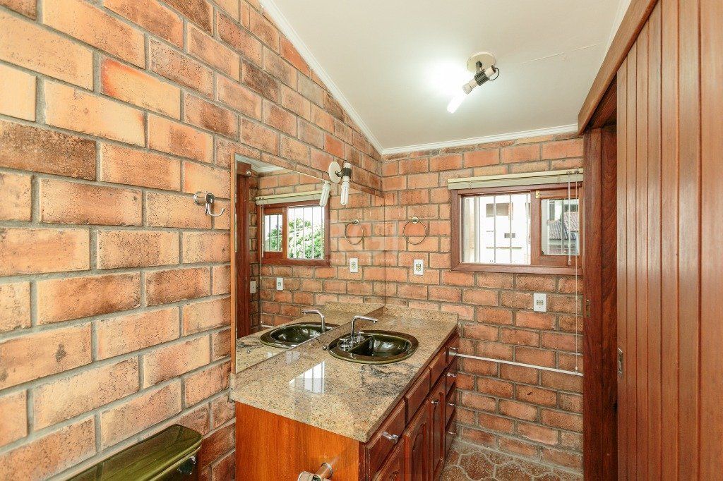 Casa 3 Dormitório(s) Bairro Teresópolis — foto 24