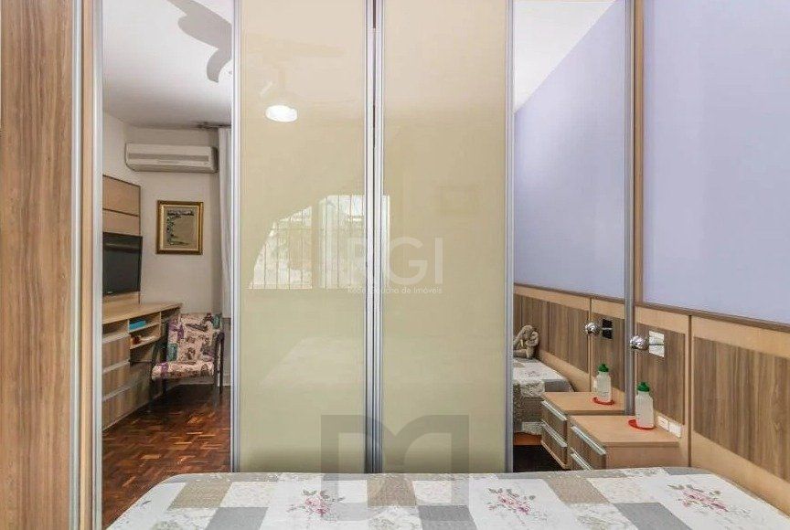 Apartamento 100m² no bairro Farroupilha - semi mobiliado, 3 dormitórios, 1 suíte e 1 vaga — foto 12