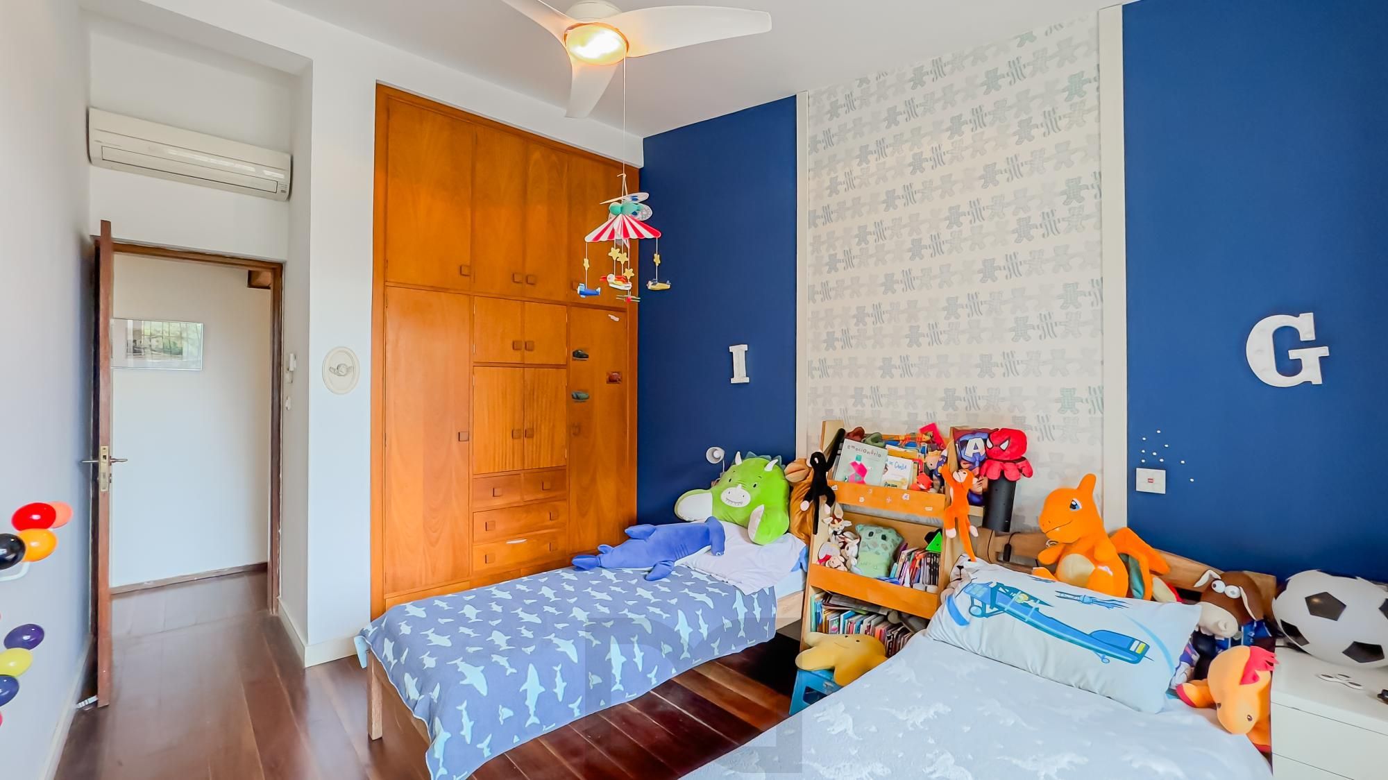 Casa com 3 quartos e 313m² à venda em Chácara das Pedras, Porto Alegre. Rua Joao Paetzel, Chácara Das Pedras, Porto Alegre — foto 55
