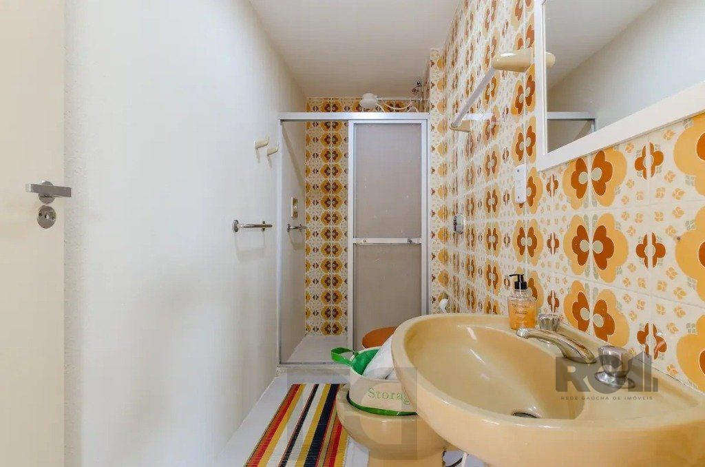 Apartamento de 2 dormitórios no bairro Menino Deus — foto 12