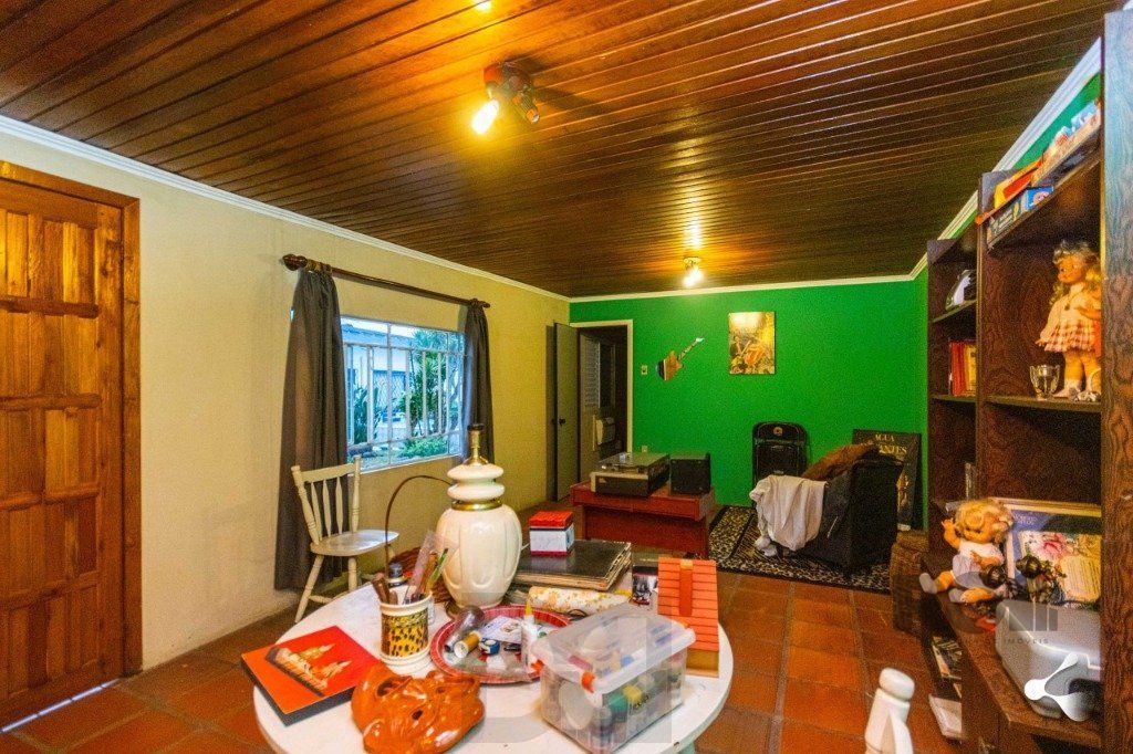 Casa para Venda - 240m², 3 dormitórios, sendo 1 suites, 3 vagas - Cristal — foto 16