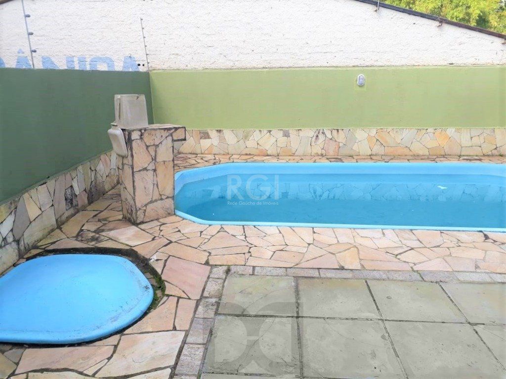 Casa para Venda - 202m², 4 dormitórios, sendo 1 suites, 3 vagas - Petrópolis — foto 24
