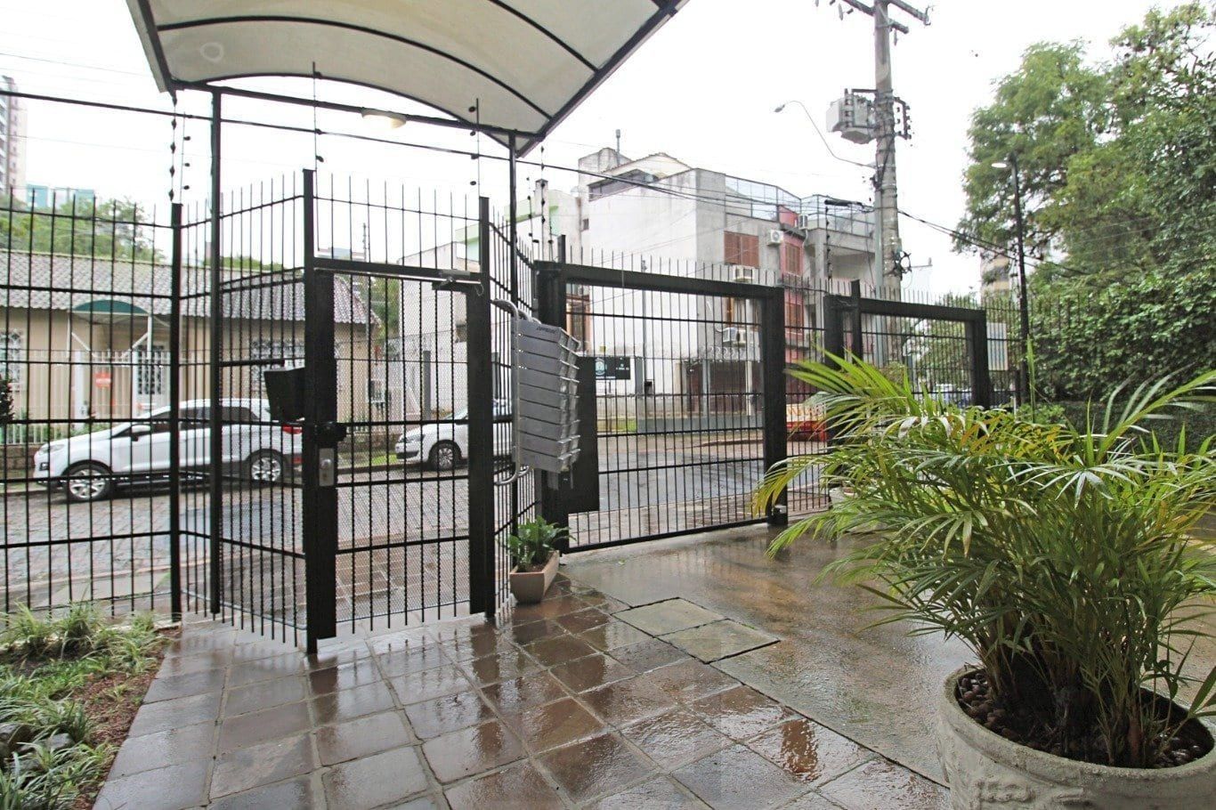 Apartamento de 2 dormitorios à venda em Passo da Areia, Porto Alegre. — foto 25