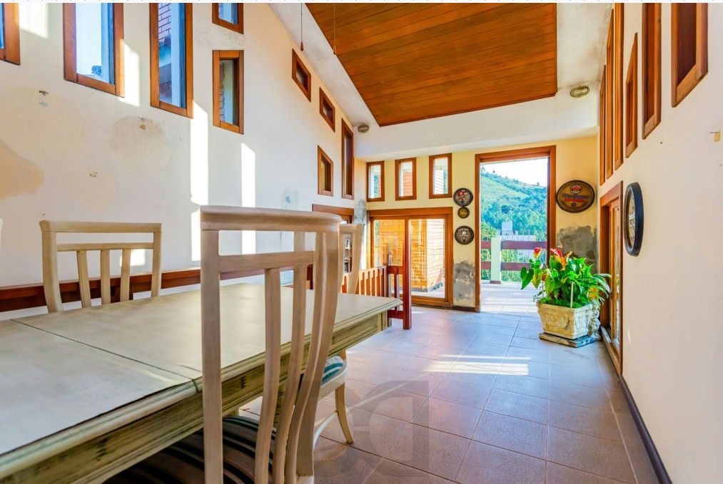 Casa 3 Dormitórios Bairro Teresópolis - Porto Alegre — foto 31