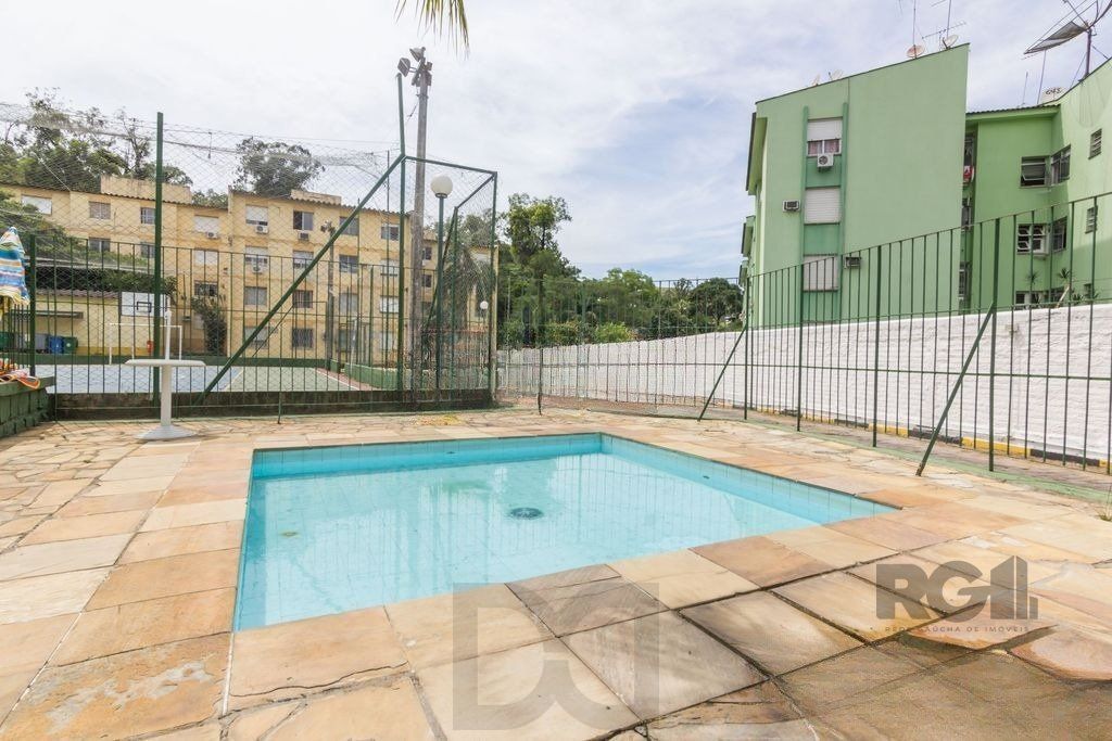 Apartamento de 2 dormitórios no bairro Jardim Carvalho — foto 18