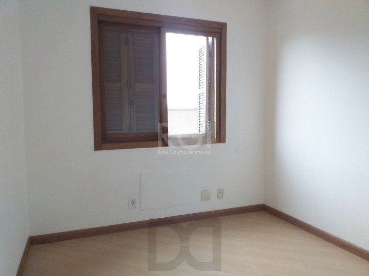 Apartamento com 2 Quartos e 1 banheiro à Venda, 72 m² no bairro Menino Deus — foto 4