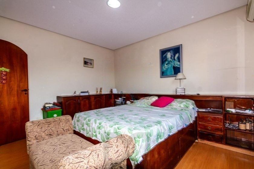 Casa 303m² - 4 dormitórios, 2 vagas no bairro Santo Antônio — foto 10