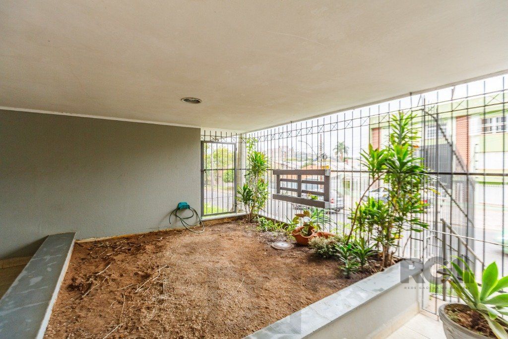 Apartamento 42m² - 1 dormitório e 1 vaga de garagem no bairro Medianeira — foto 13
