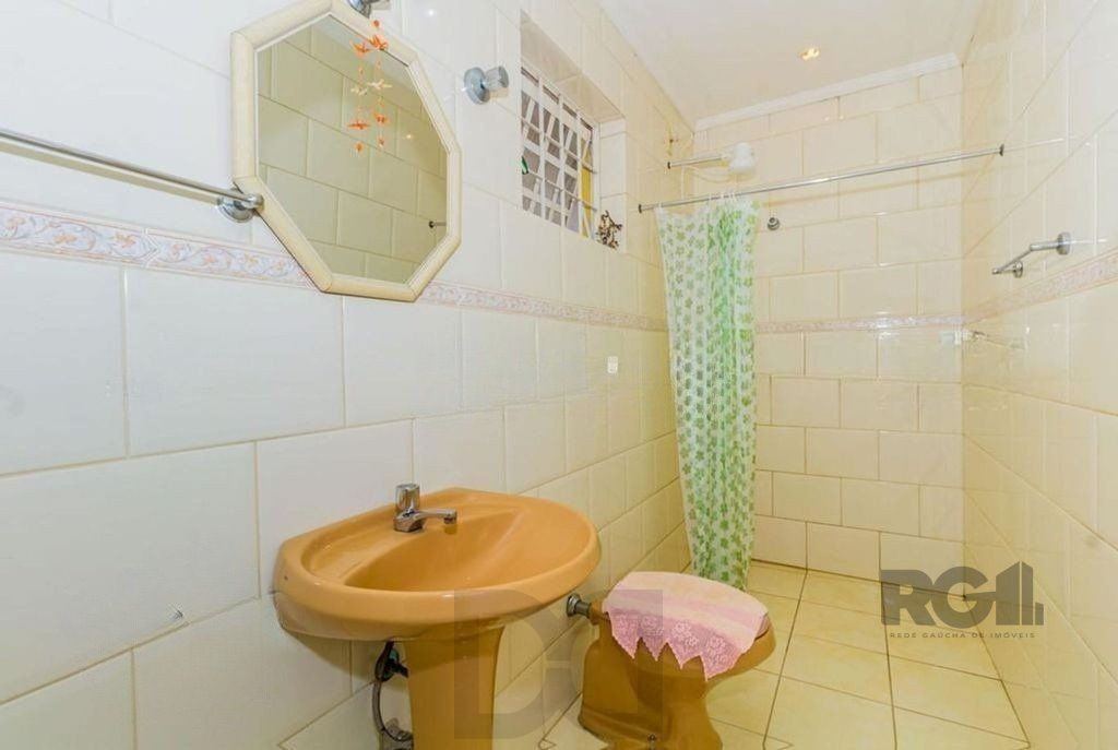 Casa 5 Dormitório(s) Bairro Teresópolis — foto 14