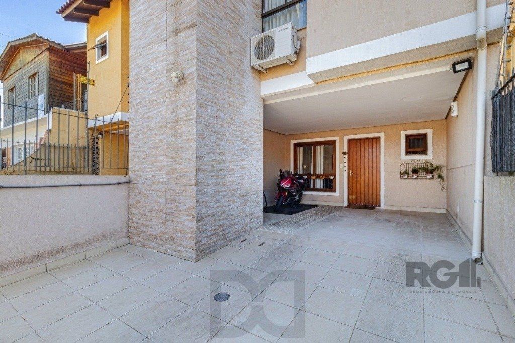 Casa de 3 dormitórios no bairro Cavalhada — foto 8
