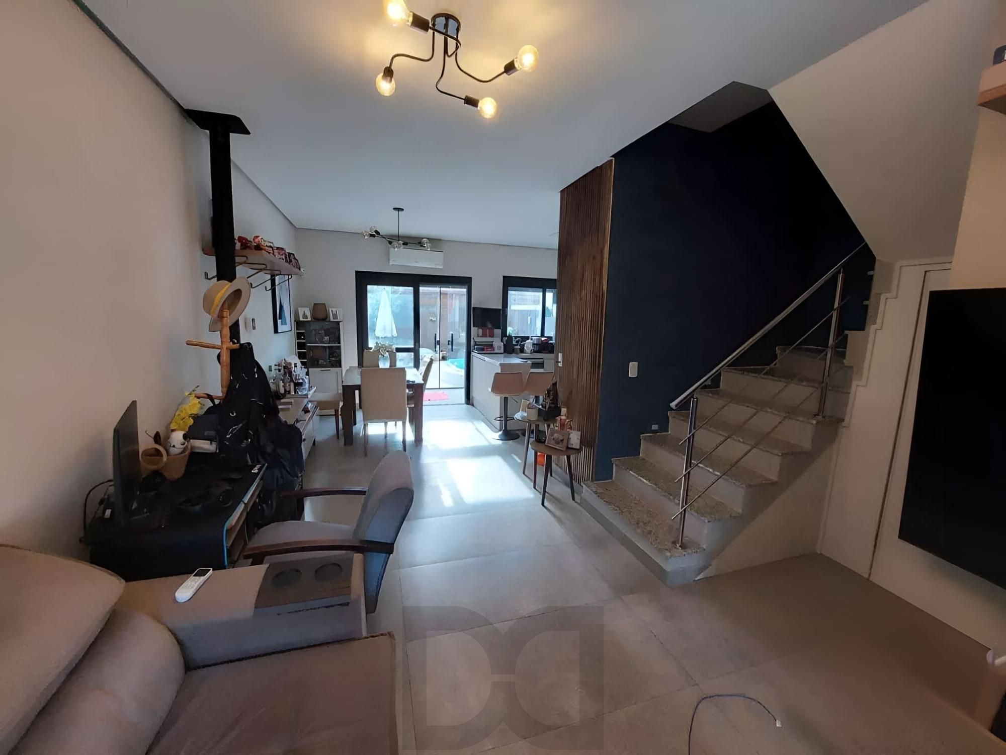 Casa de 3 dormitórios no Bairro Hípica Porto Alegre - RS — foto 1