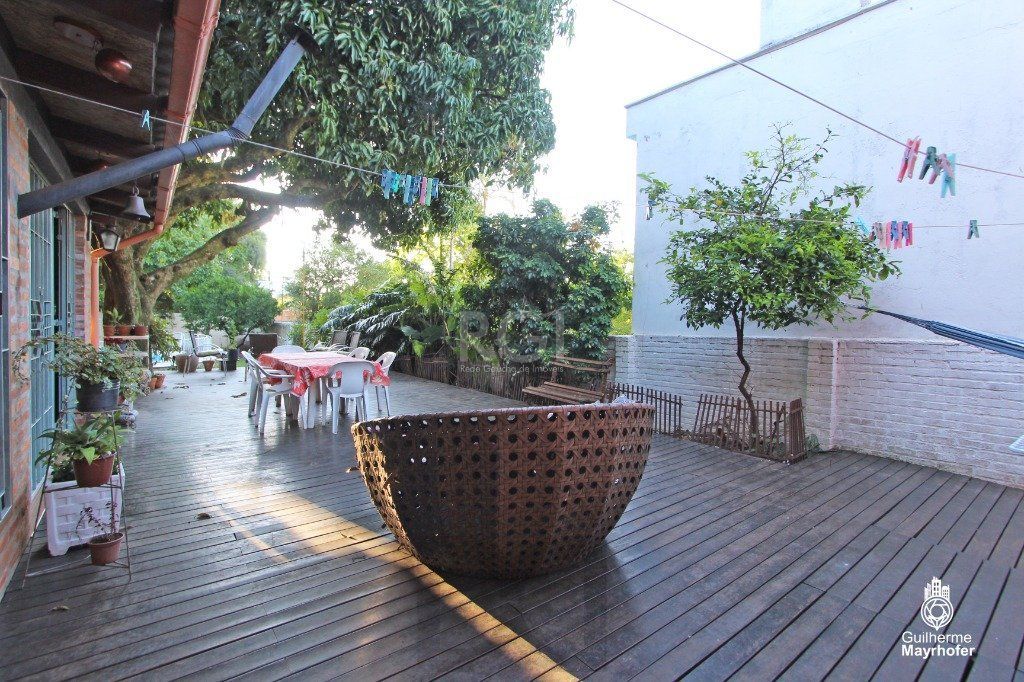 Casa para Venda - 500m², 5 dormitórios, sendo 2 suites, 5 vagas - Menino Deus — foto 36