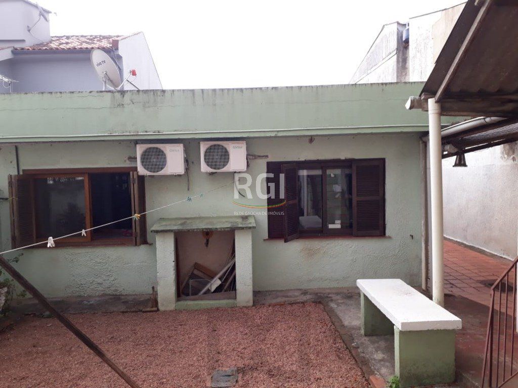 Casa para Venda - 120m², 3 dormitórios, sendo 1 suites, 3 vagas - Nonoai — foto 10
