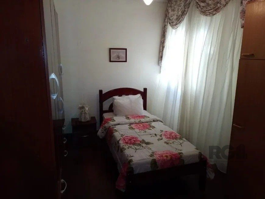 Casa 169m² - 2 dormitórios, 2 vagas no bairro Cavalhada — foto 5