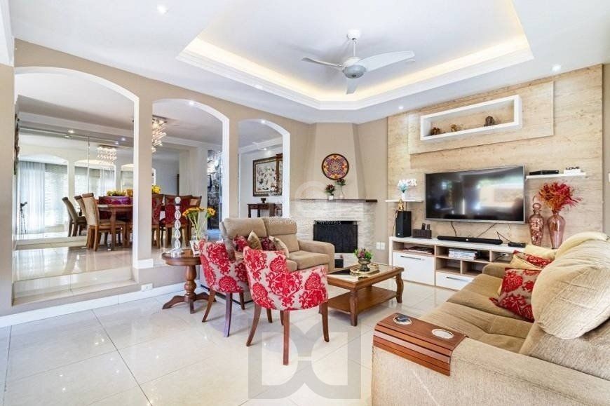 Excelente casa de 264m² com 4 dormitórios no bairro Menino Deus — foto 15