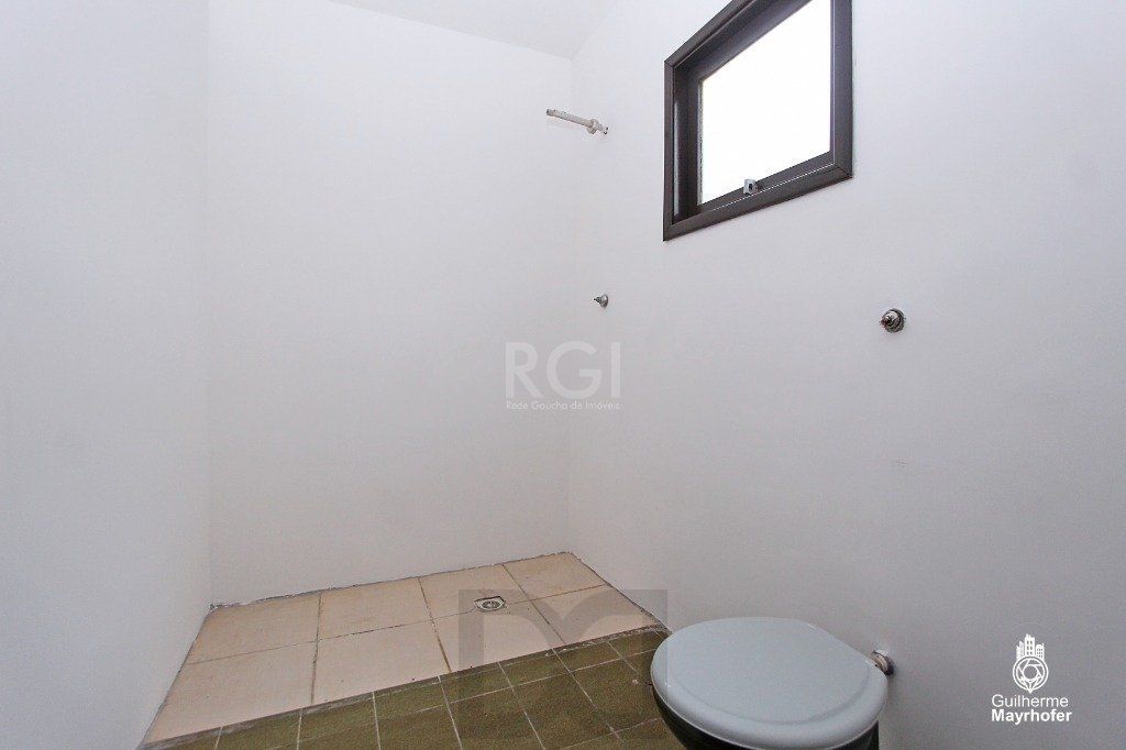 Casa para Venda - 320m², 4 dormitórios, sendo 1 suites, 3 vagas - Cavalhada — foto 17