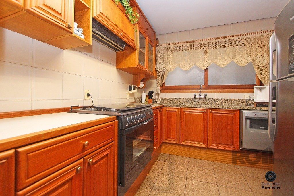 Apartamento de 3 dormitórios á venda em Bairro Petrópolis, Porto Alegre — foto 19