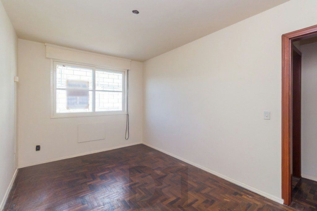 Apartamento de 3 dormitorios à venda em Camaquã - Porto Alegre — foto 1