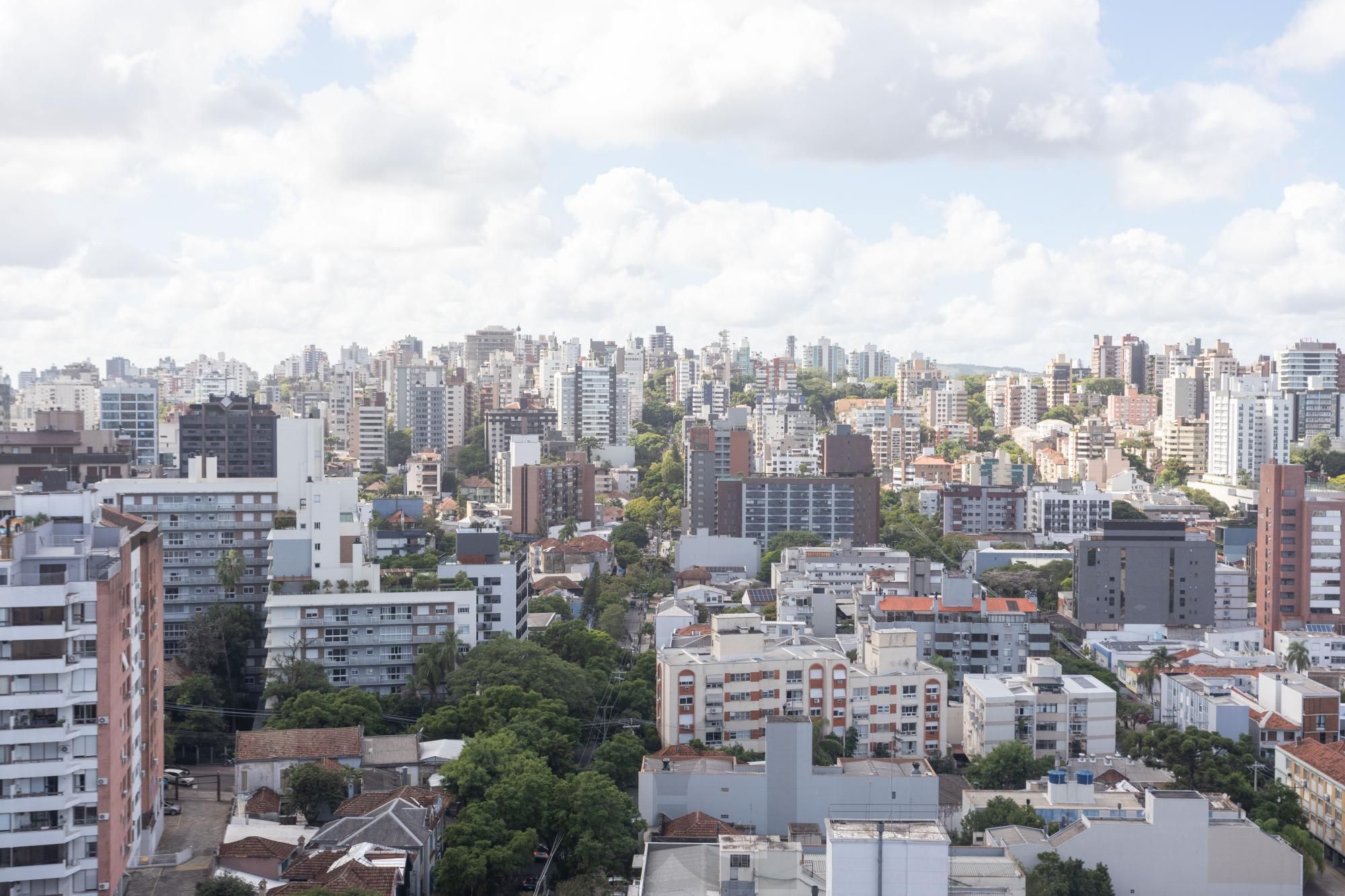 Cobertura com 05 dormitorios no Rio Branco - Porto Alegre/RS — foto 18